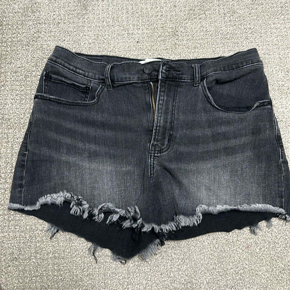 Abercrombie & fitch -Black “worn” shorts